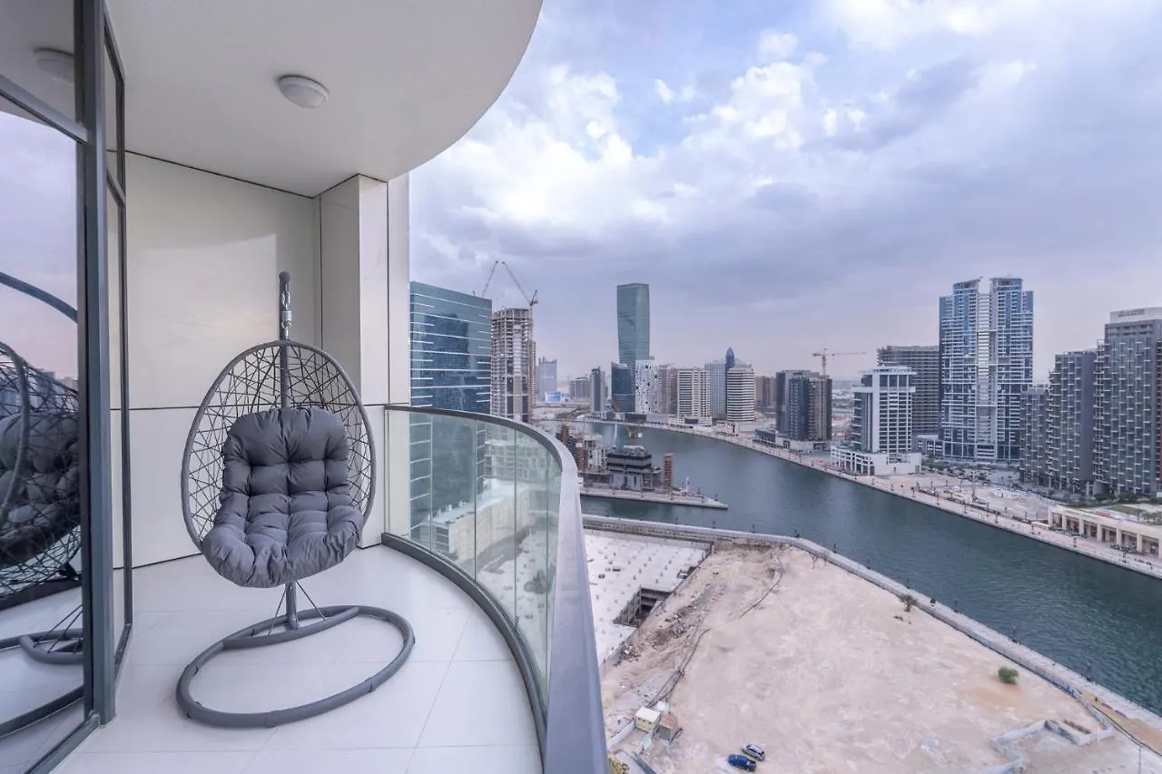 Apartment Serenity In Style In Zada Residence By Suiteable Dubai United Arab Emirates